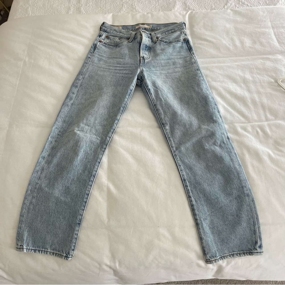 Levi Wedgie Straight Jeans
